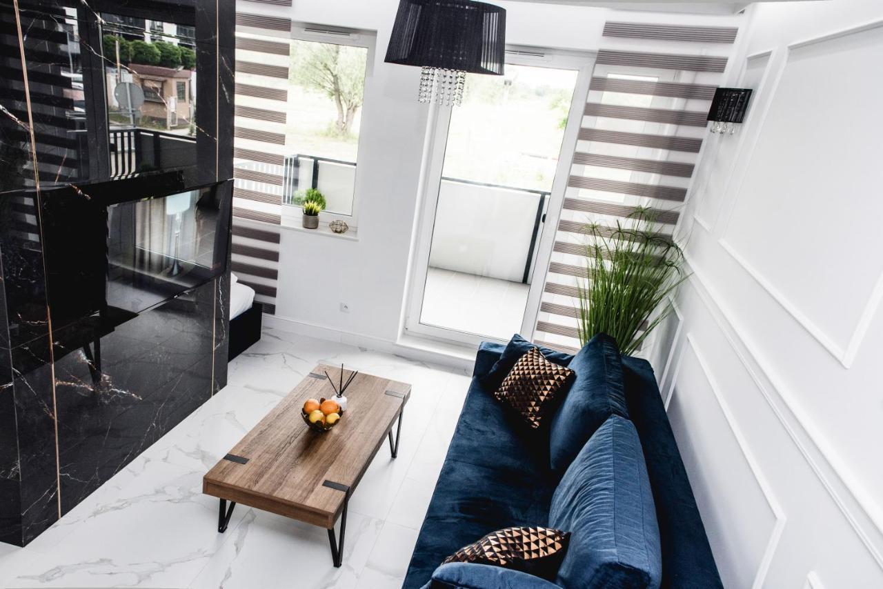 Hypnotize Apartment Glamour Konin  Eksteriør billede